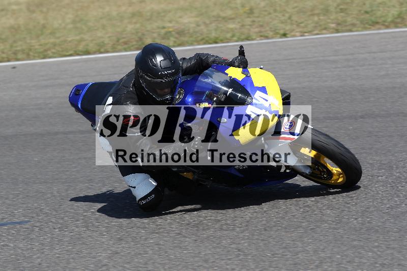 Archiv-2022/40 18.07.2022 Plüss Moto Sport ADR/Einsteiger/44